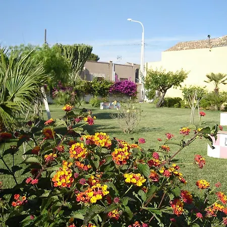 Al Baglio Guest house Torre Nubia